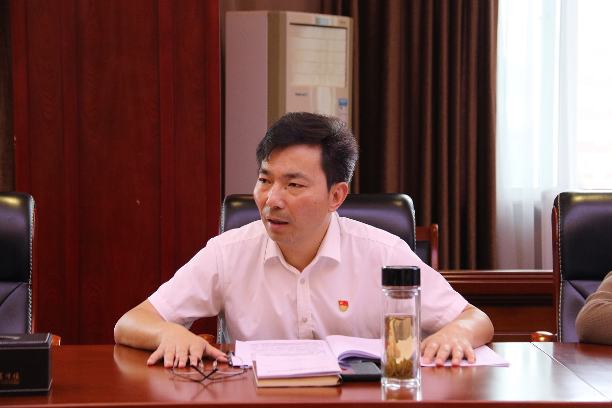 党课书.jpg