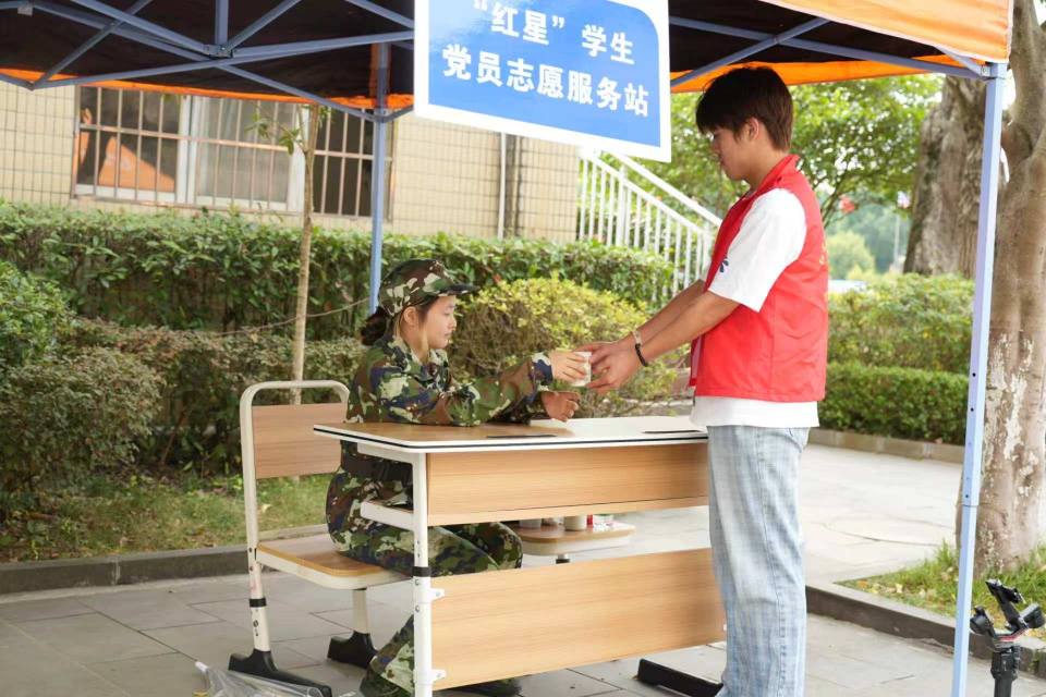 军训3.jpg
